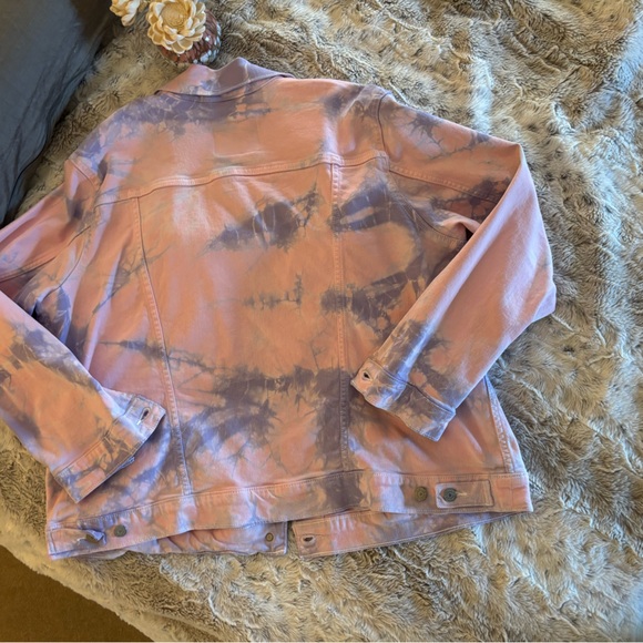 Levi's Pink Tie-Dye Denim Jacket - Picture 2 of 9